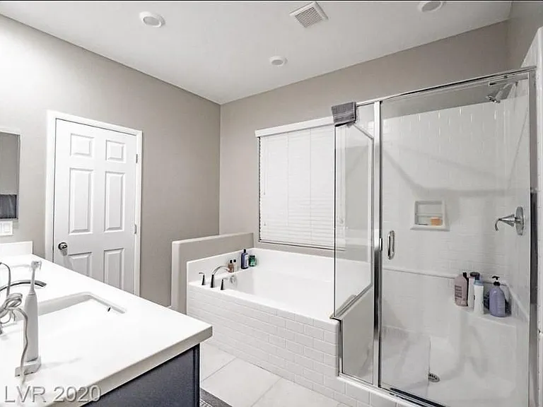 8418 Classique Ave #105 — Photo 17