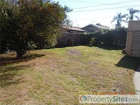 4th image of 1354 W 58th Pl