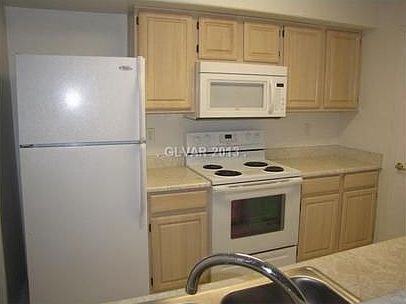 5th image of 555 E Silverado Ranch Blvd Unit 1074