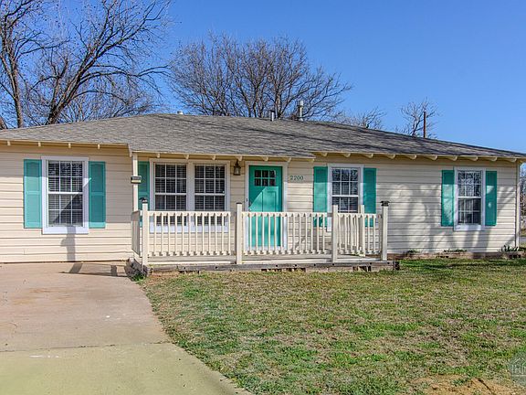 2nd image of 2200 Gordon St