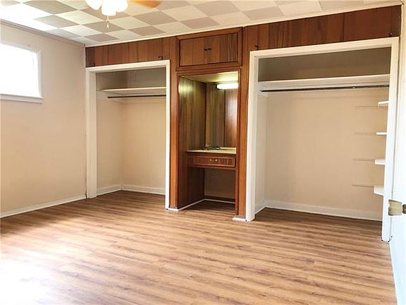5th image of 704 2nd Ave