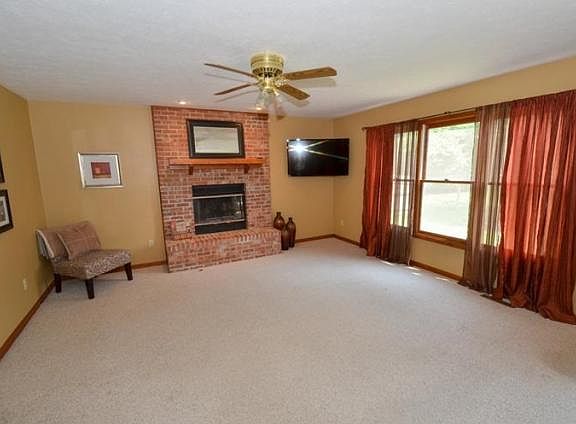 5th image of 18806 Braewick Ln