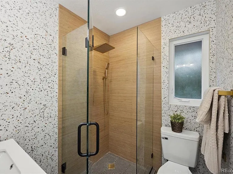 6050 E Alameda Ave — Photo 13