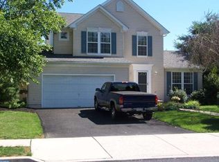 415 Winding Stream Rd, Spring City, PA 19475