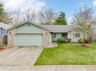 882 Whitetail Deer St NW, Salem, OR 97304