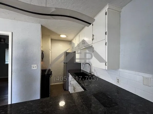 203 E Hurd St #2, Edmond, OK 73034