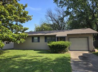 2811 W Seminole St, Springfield, MO 65807