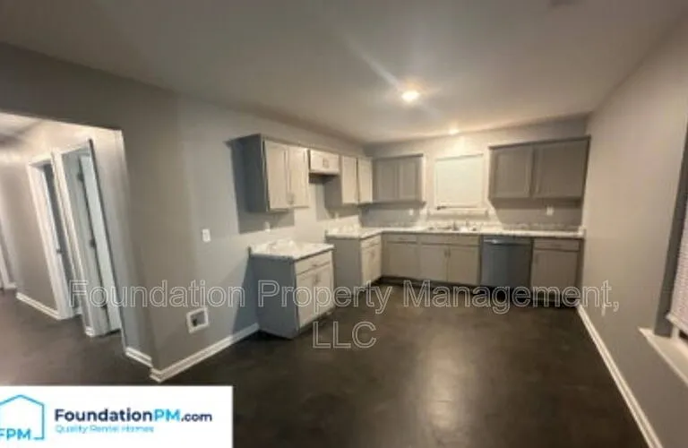 4923 Shayne Cv — Photo 8