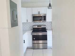10301 NW 33rd St #1-2, Pompano Beach, FL 33065
