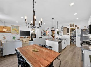 26707 E Maple Ave, Aurora, CO 80018