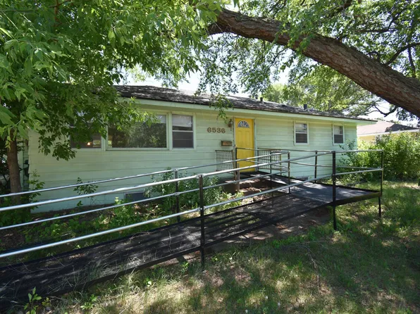 6536 Indiana Ave N, Brooklyn Center, MN 55429