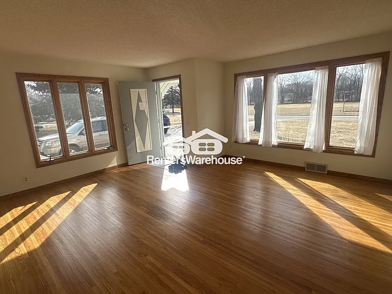 8645 Eldorado St NE — Photo 6