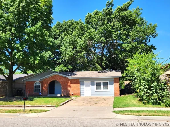 3618 S 106th East Pl, Tulsa, OK 74146
