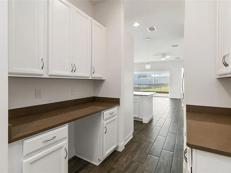 2709 Greenlands St — Photo 14