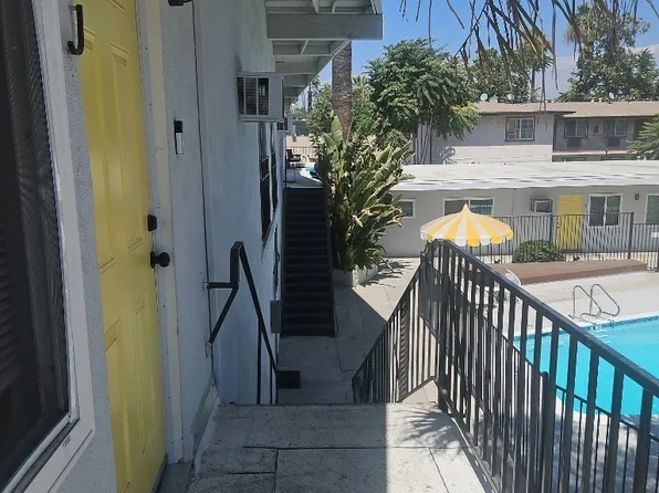 3581 Chicago Ave APT J, Riverside, CA 92507