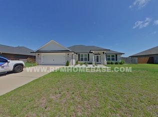 5199 Gaineswood Dr, Milton, FL 32583