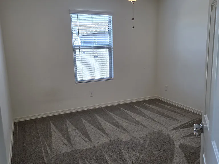 1707 S 82nd Way — Photo 13