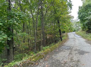 33 Laurel Ln, Caldwell, WV 24925