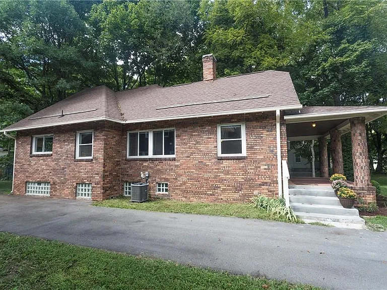 4068 Winthrop Ave — Photo 4