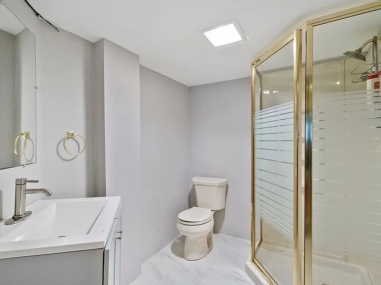 6581 Rosemoor St — Photo 23