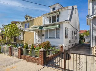 158-41 76th Ave #1, Fresh Meadows, NY 11366