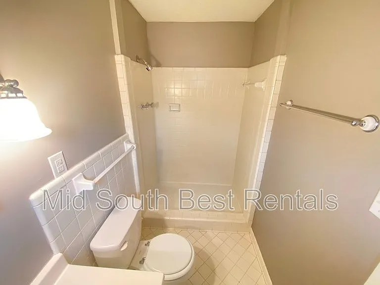 6145 Quince Rd — Photo 10