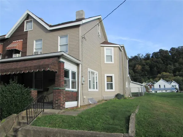 812 5th Ave, Ford City, PA 16226
