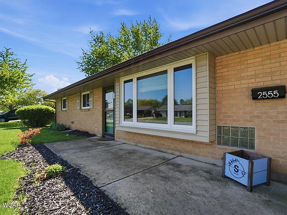 5th image of 2555 Sherwood Dr
