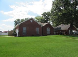 1501 Chestnut Grove Dr SW, Decatur, AL 35603