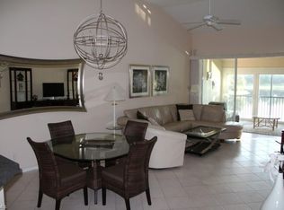 2275 Harmony Ln APT 202, Naples, FL 34109