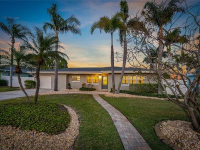 714 Bayshore Dr, Tarpon Springs, FL, 34689