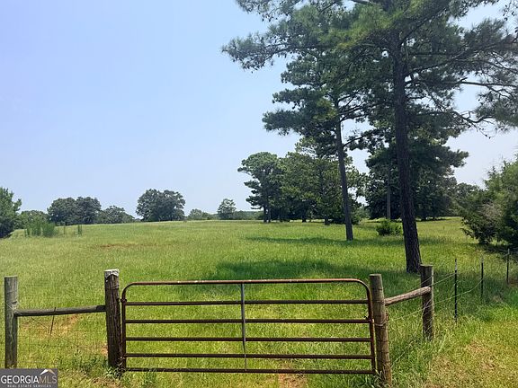 4th image of 11190 Treadwell Rd