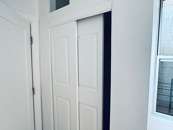 3rd image of 37-42 Crescent St #1