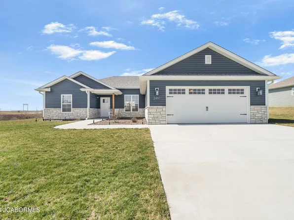 2491 Greenside Dr, Boonville, MO 65233