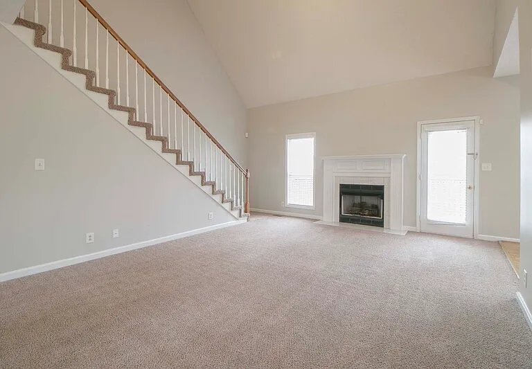 285 Sunny Slope Ct — Photo 3