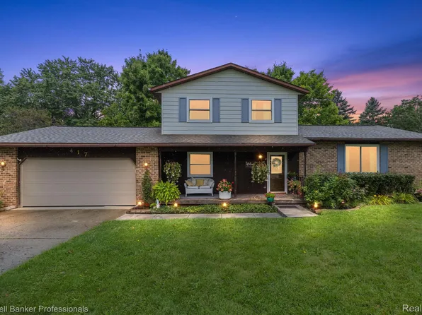 417 Mansfield Dr, Lapeer, MI 48446