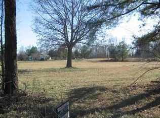 231 Floyd Akin Rd, Gates, TN 38037