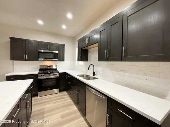 5760 Chance Ln, Farmington, NM 87402