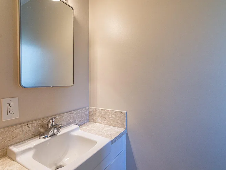 6706 Capistrano Ave — Photo 14
