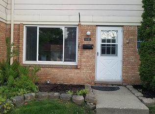 1405 Laurel Valley Dr #1, Waterford, MI