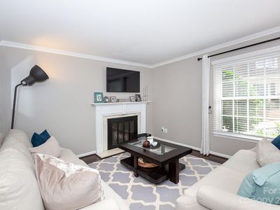 2225 Rexford Rd APT D, Charlotte, NC, 28211