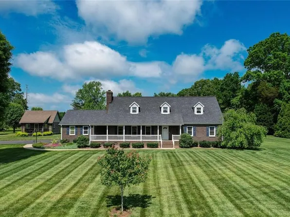 1650 McCoy Rd, Reidsville, NC 27320