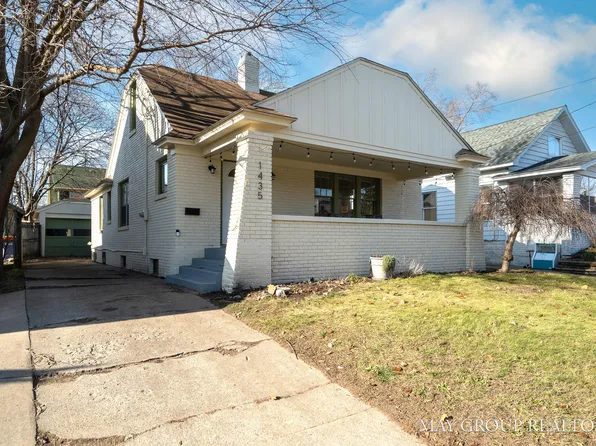 1435 Jennette Ave NW, Grand Rapids, MI 49504
