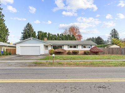 930 SE 212th Ave, Gresham, OR, 97030