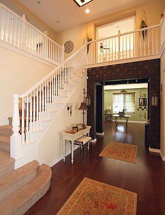Foyer & Staircase