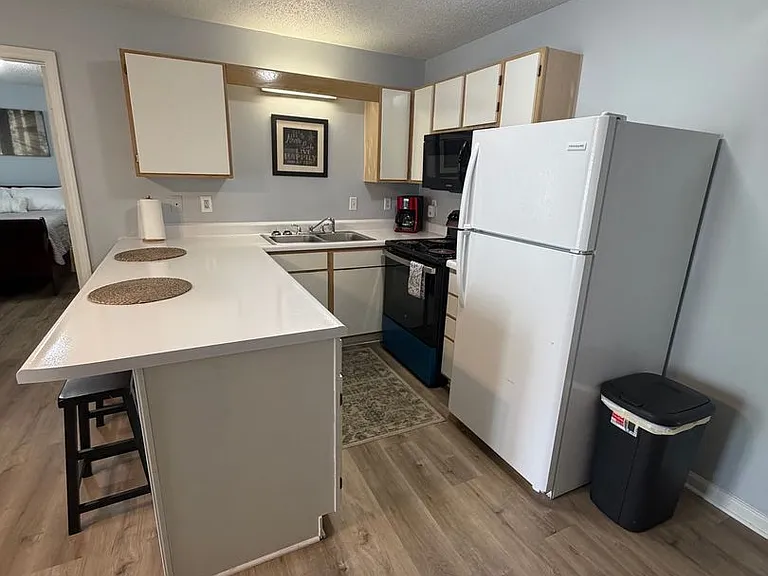 Arlington Apartments — Photo 38