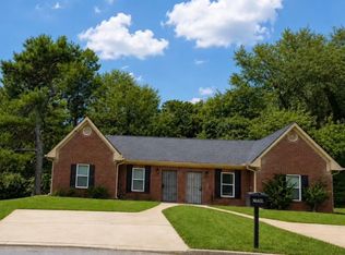 310 Freeport Dr, Lawrenceville, GA 30046