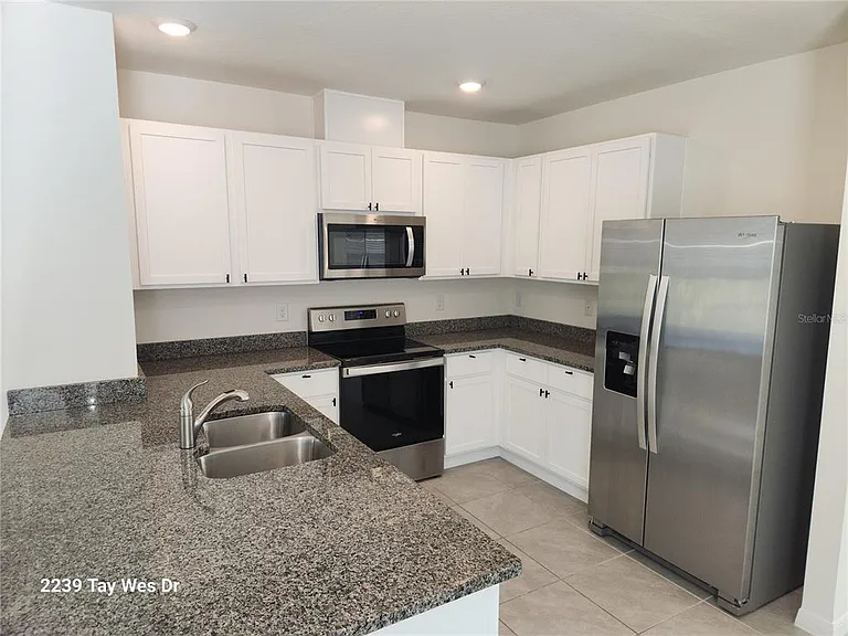 2239 Tay Wes Dr — Photo 4