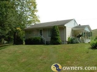 310 Sugar Run Rd, Staffordsville, VA 24167