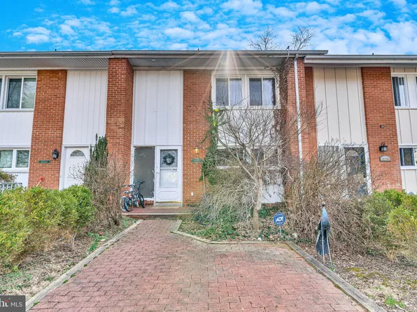 10302 Crimson Tree Ct, Columbia, MD 21044